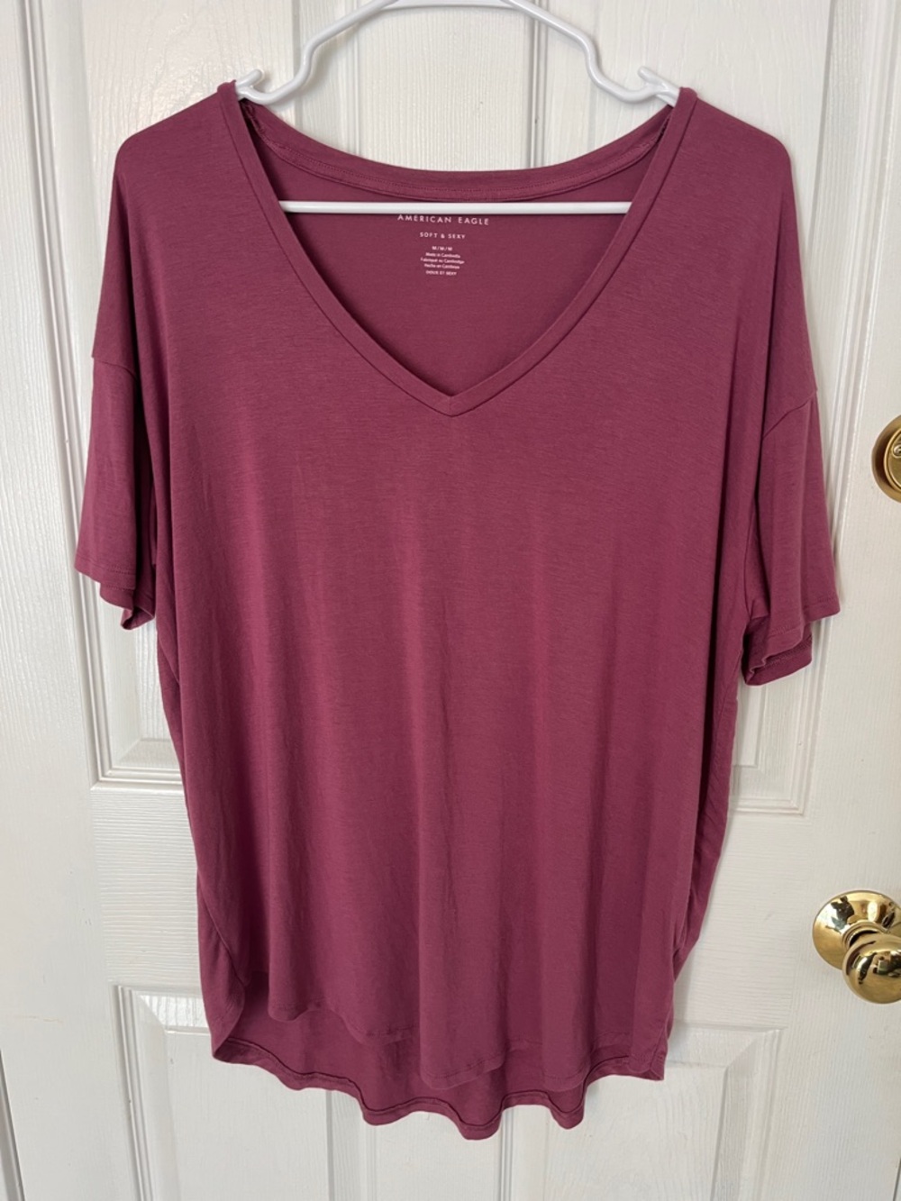 American Eagle Outfitters Soft and Sexy V-Neck Relaxed Tee - Dusty Rose